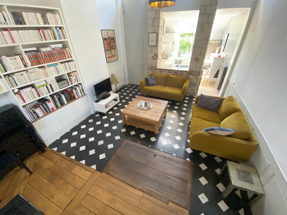 EXCLUSIVITE Valenciennes, hyper centre, 5 chambres.