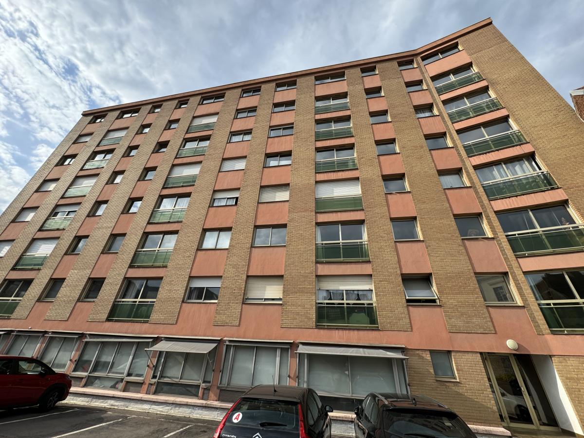 Appartement type 3 centre ville Valenciennes parking