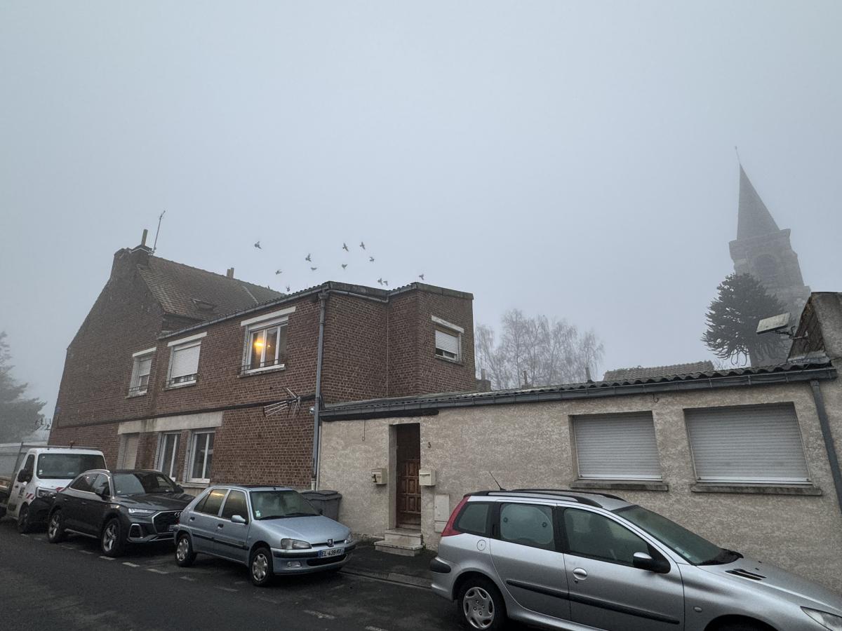 EN EXCLUSIVITE IMMEUBLE DE RAPPORT Petite Foret centre proche Valenciennes 4 lots