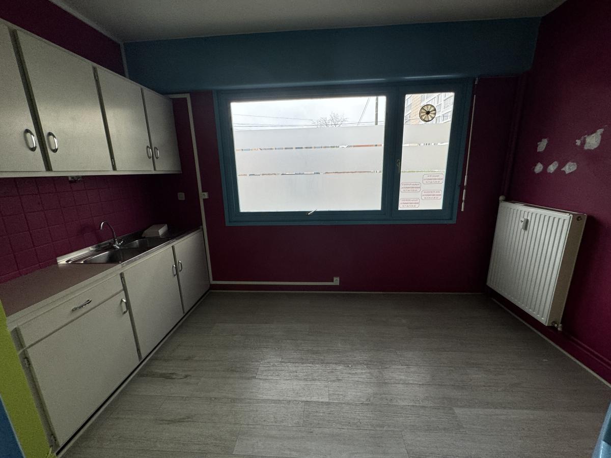 Appartement type 3 en rez-de-chaussée Valenciennes proche Rhônelle