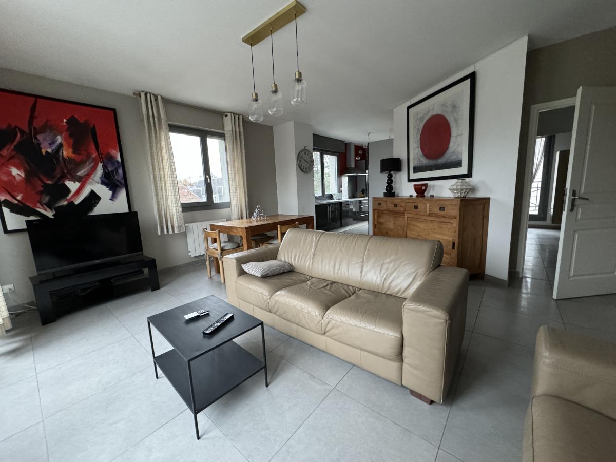 Appartement T3 avec terrasses dernier étage dans résidence de standing récente Valenciennes
