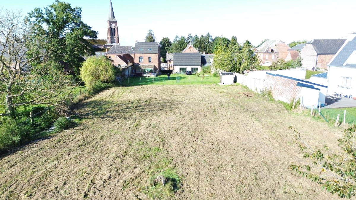 Ensemble Immobilier Rare à Romeries ? 2 Maisons sur plus de 4000 m² de Terrain !
