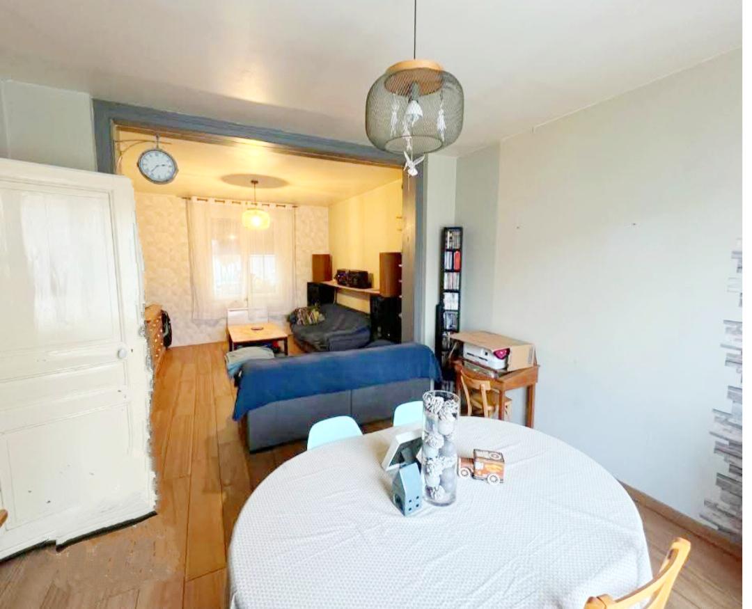 Ensemble Immobilier Rare à Romeries ? 2 Maisons sur plus de 4000 m² de Terrain !