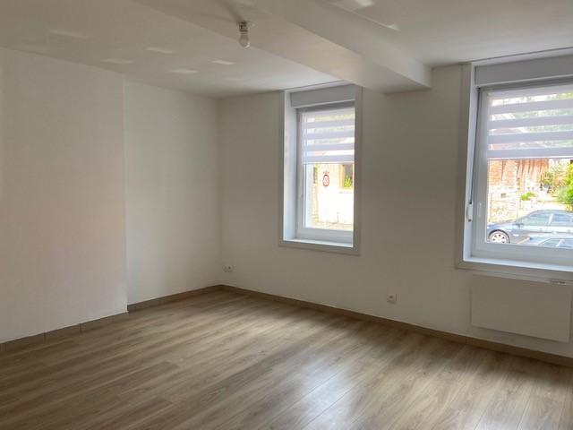 Maison semi individuelle avec Jardin