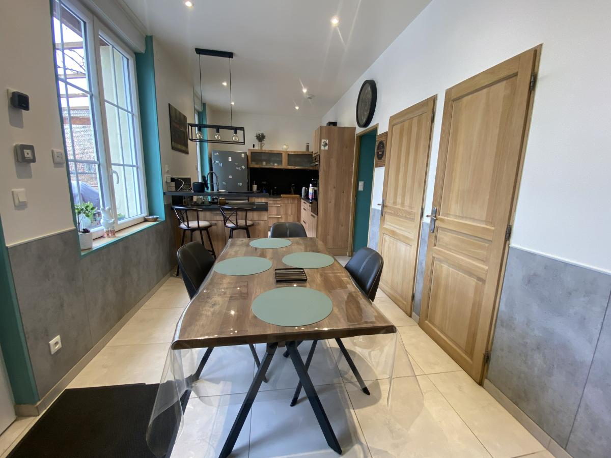 Corps de ferme plein de charme avec nombreuses d