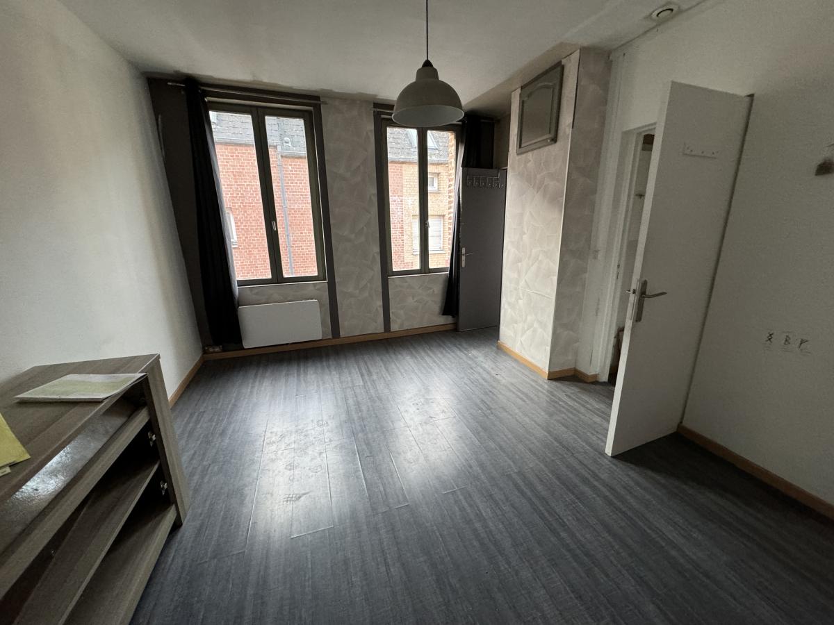 Immeuble de rapport Valenciennes  centre ville 3 lots