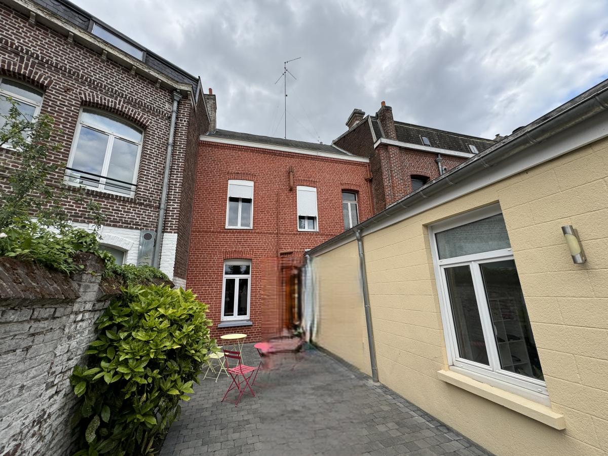 Maison bourgeoise Valenciennes proche Rh