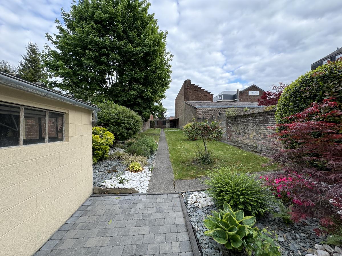 Maison bourgeoise Valenciennes proche Rh