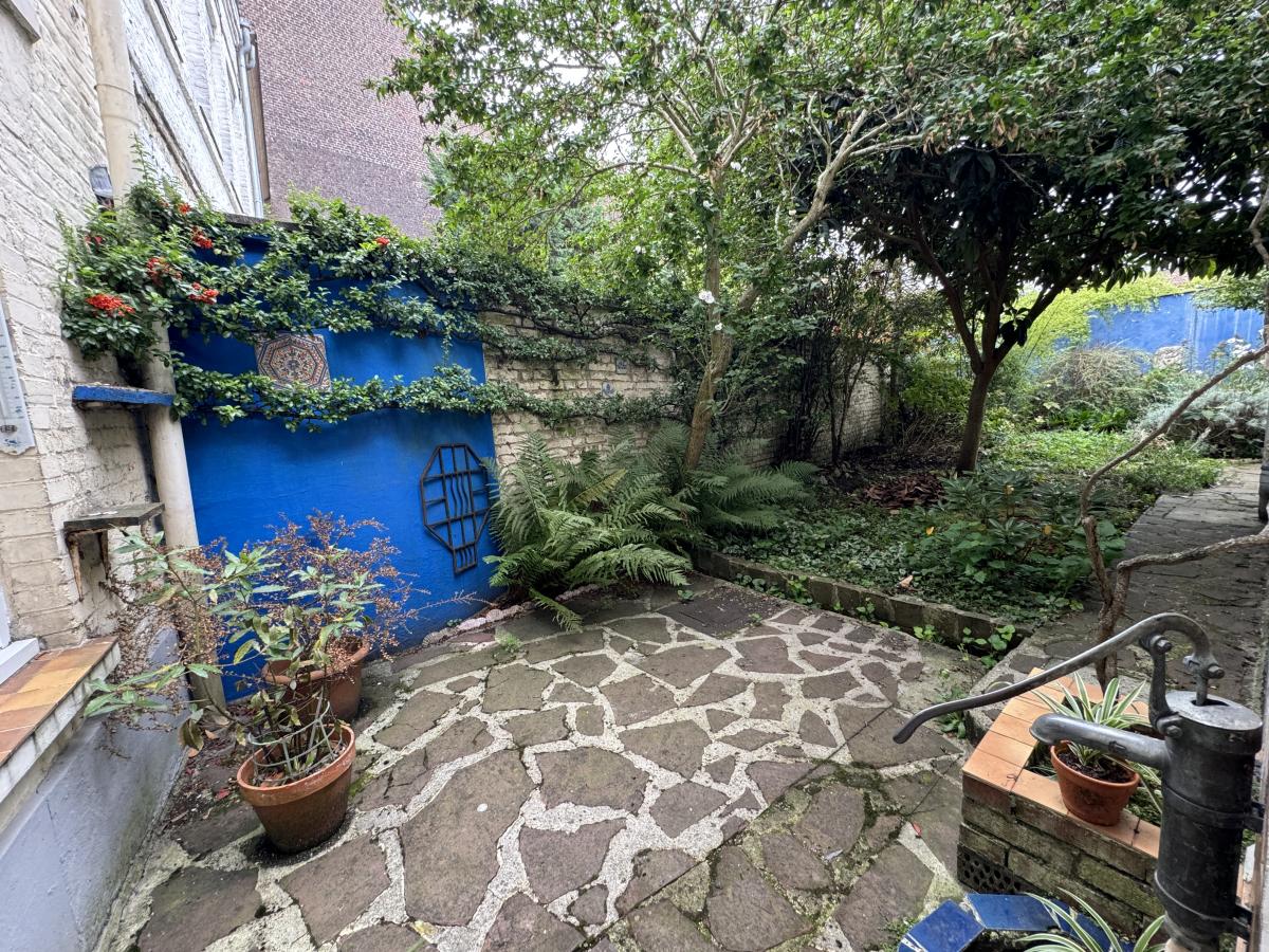 Maison vieux Valenciennes avec jardin et d