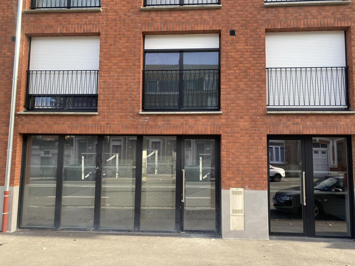 CELLULES COMMERCIALLES