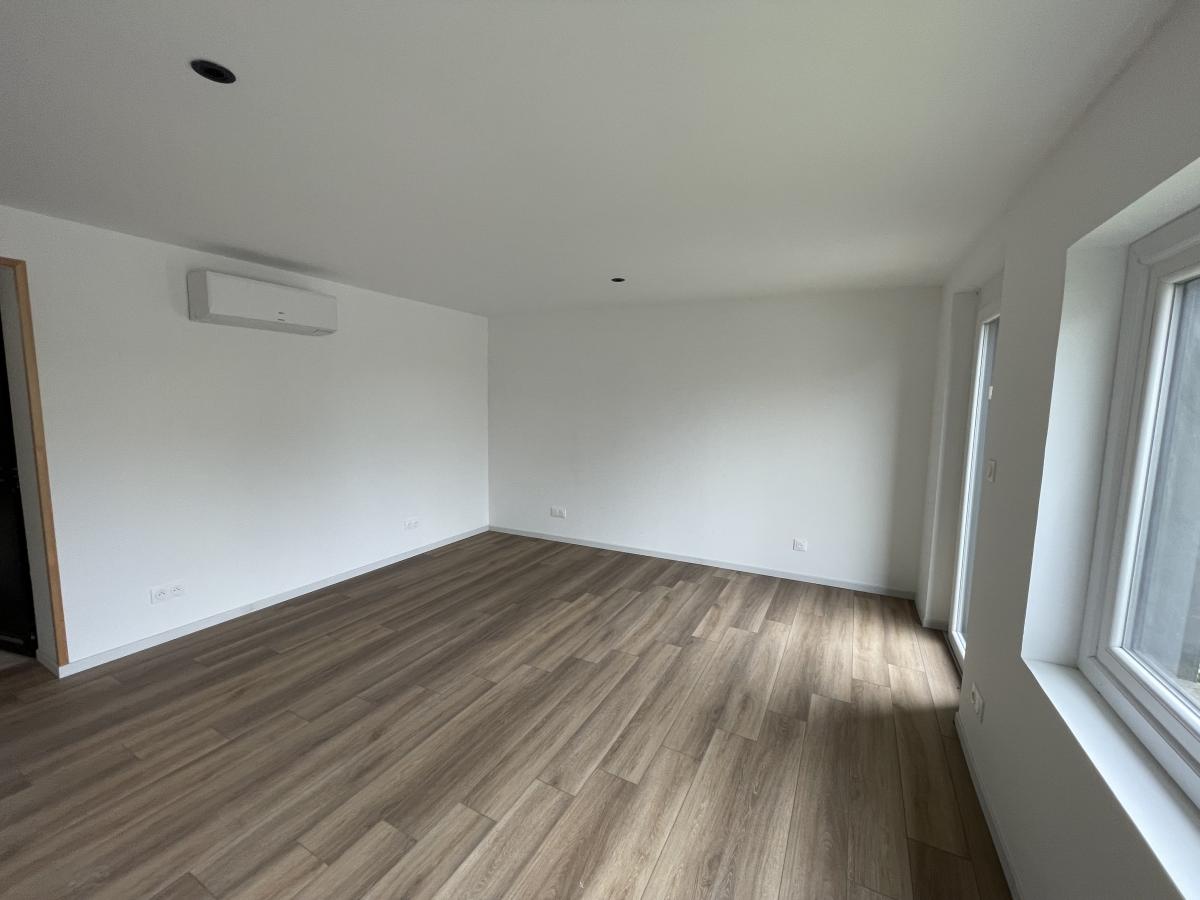 local commercial + hangar