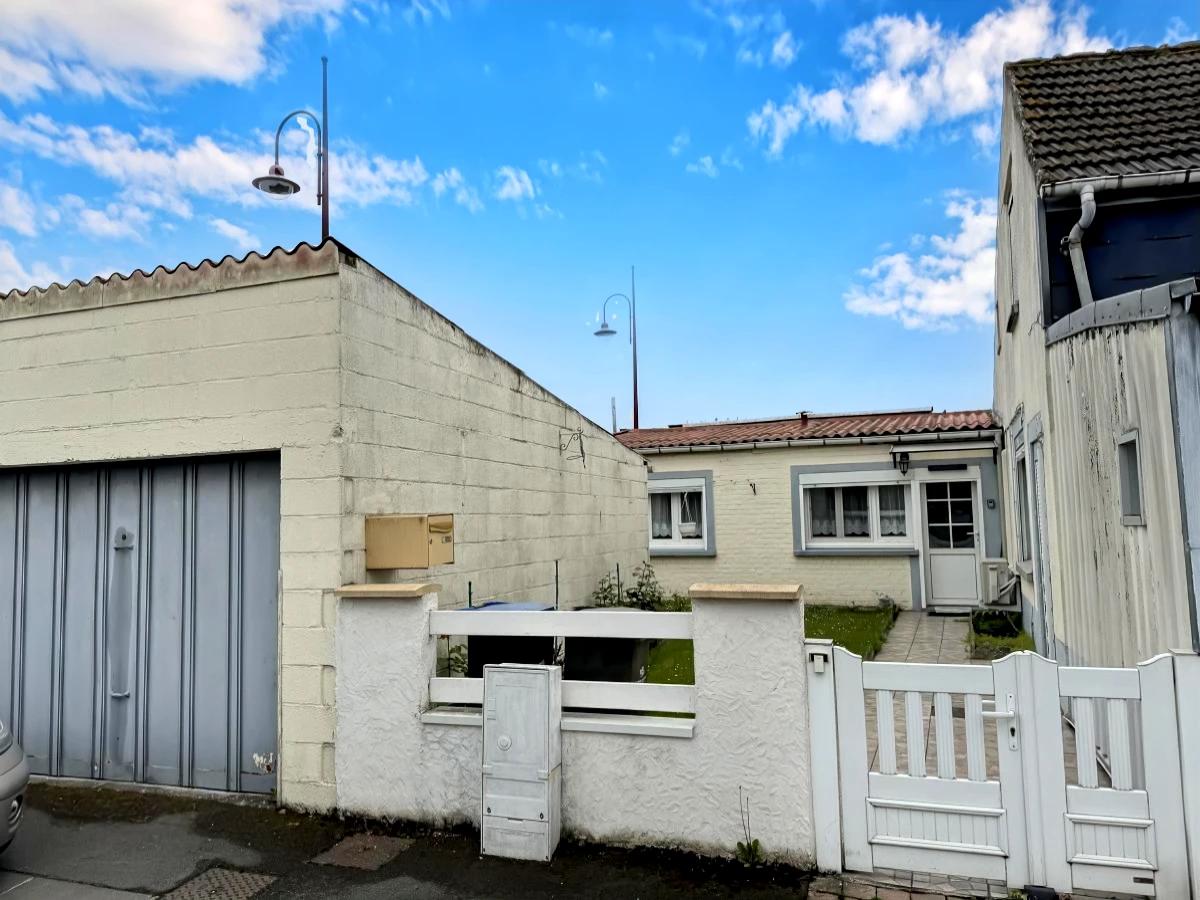 Maison Trith Saint L