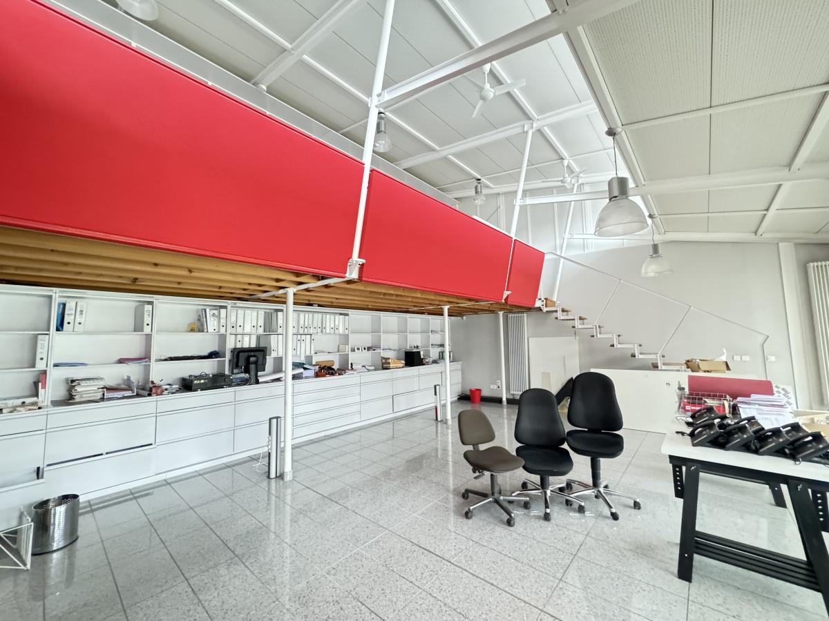Ensemble immobilier Valenciennes centre ville immeuble de bureaux + habitation et parkings