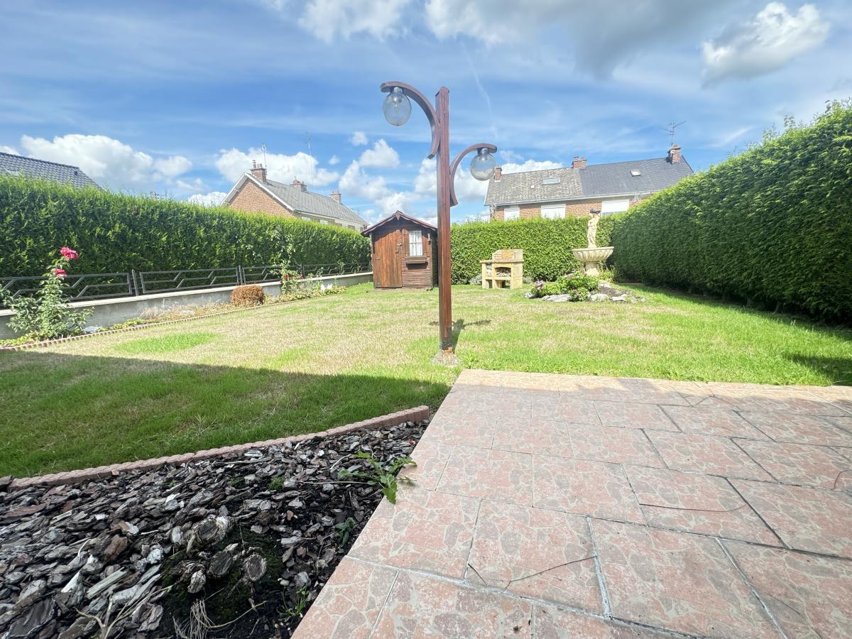 Maison semi-individuelle R